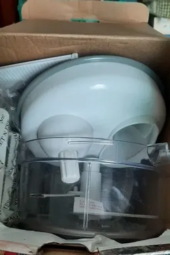 Vendo kit de ralador,cortador,espremedor  manual 
