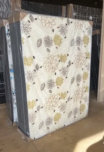 Cama box ( Produto Novo) Casal e solteiro