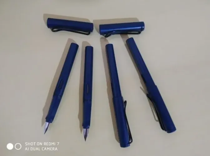 3 Canetas tinteiro bico pena ,azul novas