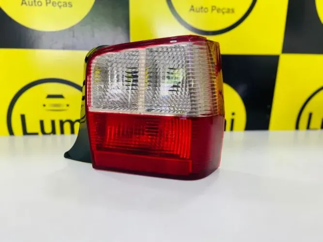 Lanterna traseira fiat uno fire 2004 a 2012 - Nova!!