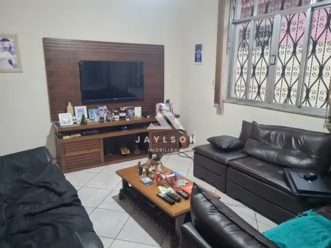 Casarão na Vila da Penha
