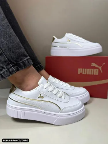 Tênis Puma Carina 2.0 Platform | Feminino | Casual | Couro Branco | Detalhes em Ouro