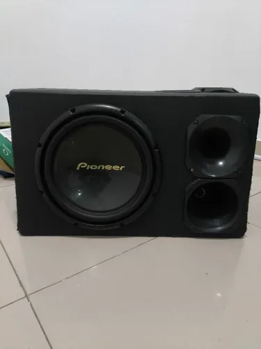 Caixa trio Pioneer