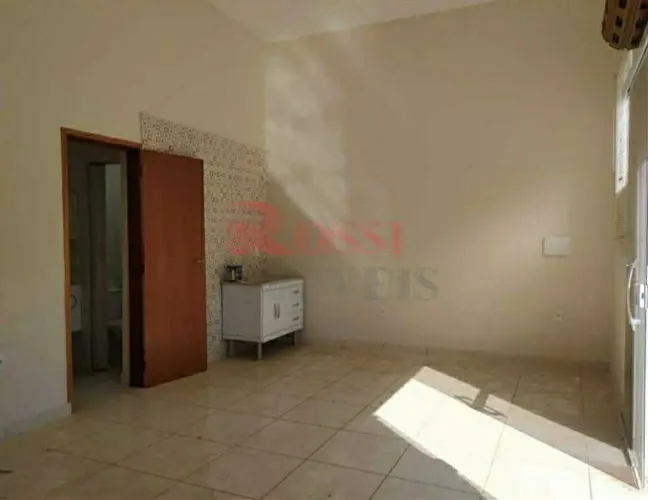 SALA COM TERRENO PARA LOCAÇÃO