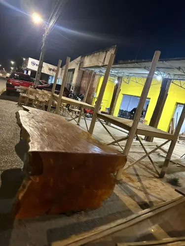 Mesa rústica
