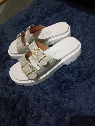 Sandália Feminina Glitter Plataforma Vizzano