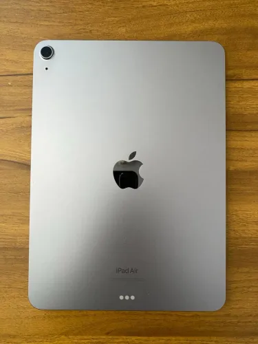 iPad Air M2