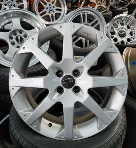 Jogo de rodas Astra SS aro 18 4x100