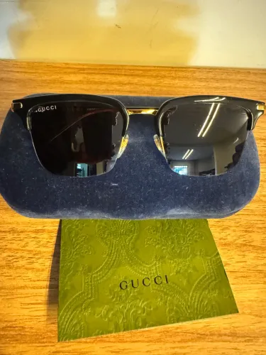 ÓCULOS GUCCI