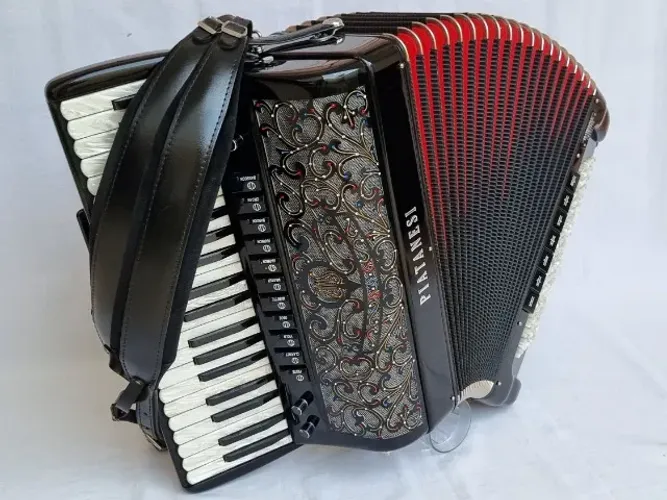 Acordeon 120 baixos Piatanesi Dupla Res. "Eletrificada"