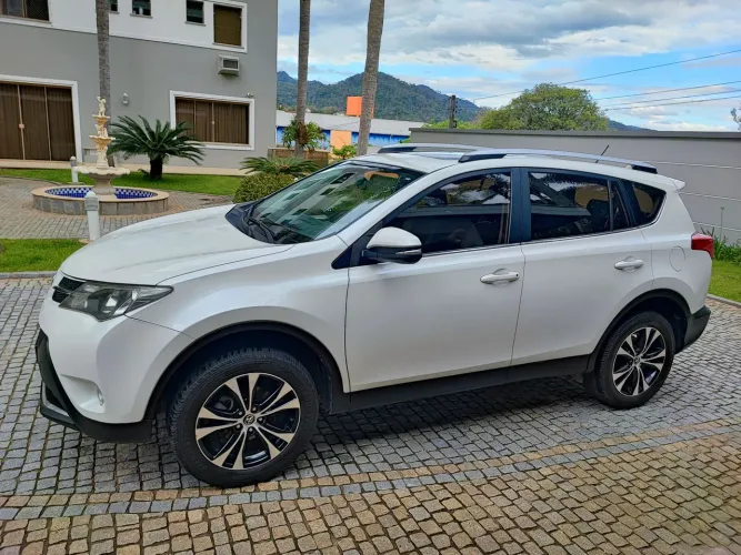 Toyota RAV4 2.5 4X4 16V Aut. 2015