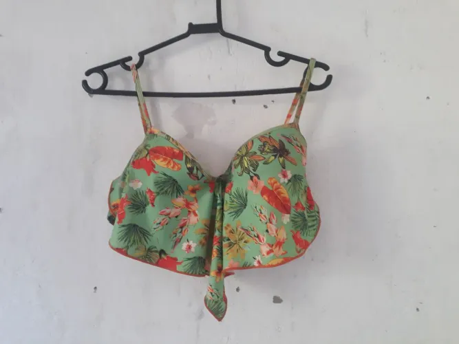 Cropped tam mg com bojo