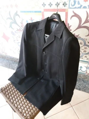 Sobretudo preto frio intenso Corte reto
