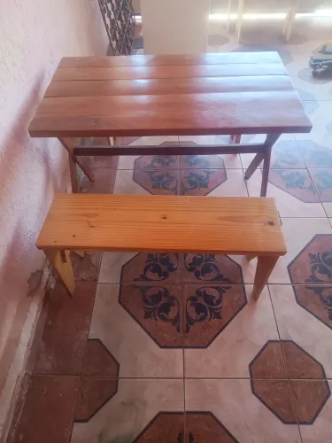 Mesa de ipê 