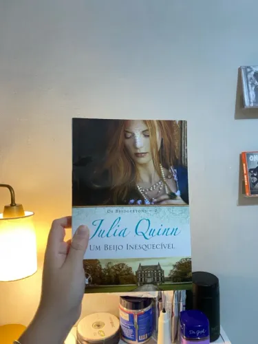 Livro Um Beijo Inesquecível - Julia Quinn