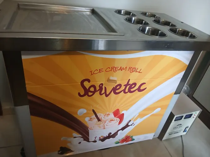 NOVA Maquina de Sorvete ( Sorvetec) + Estabilizador