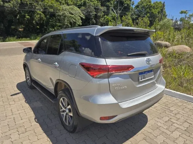 REPASSE!!!! 20K Abaixo Fipe Toyota Hilux SW4 SR 4X2 2.7 Flex 16V Aut. 2017