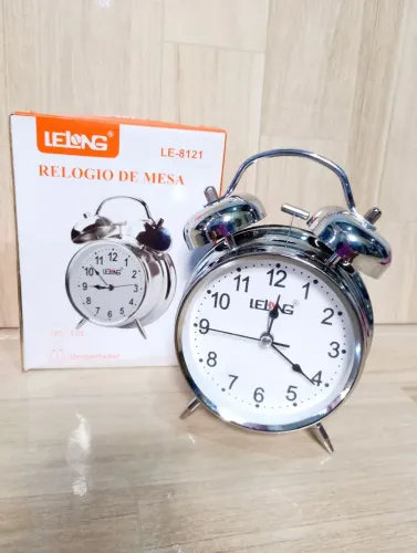 Relógio Despertador Analógico com Sino Duplo