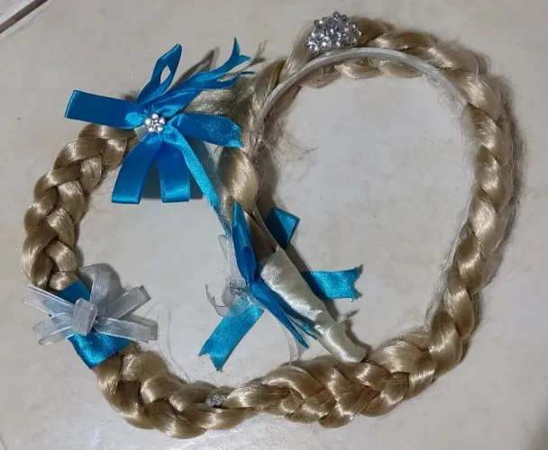 Coroa de Princesa com Trança de Cabelo da Elza