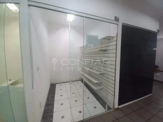 BOX COMERCIAL PARA LOCAÇÃO CENTRO DE JOINVILLE POR R$ 400,00 +TAXAS