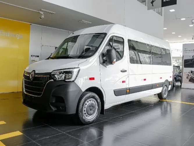 Master Executive ( Minibus )  26/27 ZERO KM 