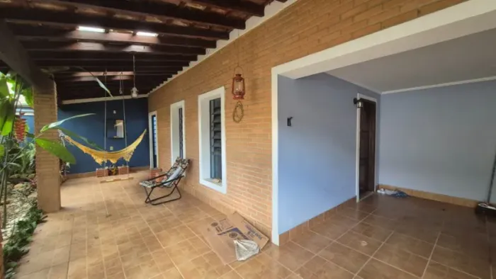 Casa Aconchegante à Venda no Bosque dos Eucaliptos R$ 770.000,00  Localização Privilegiada