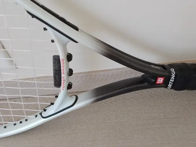 RAQUETE DE TENIS WILSON ARTENGO