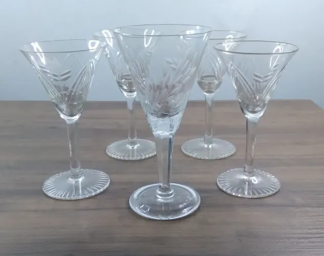 Taças de cristal francês lapidado