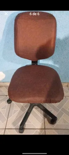 Cadeira giratória executivo
