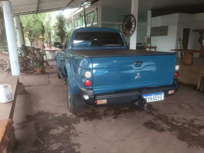 Mitsubishi L200 Outdoor GLS 2.5 4X4 CD TDI Diesel 2007