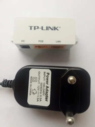 Fonte e adaptador POE TP-Link T240100-2-POE
