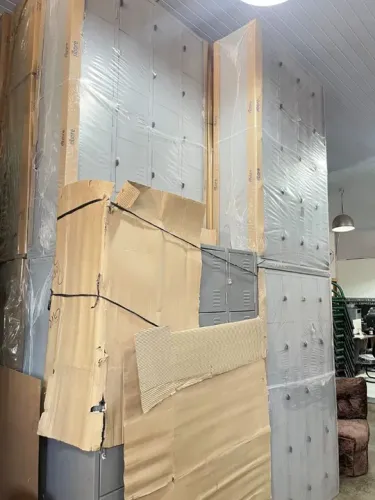 Armários de aço para comércio - novos