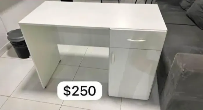 Escrivaninhas Branco em MDF (Preços estão nas Imagens)