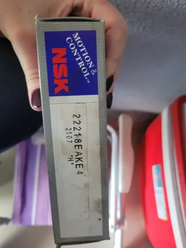 Rolamento autocompensador de rolos NSK 22218 EAKE 4