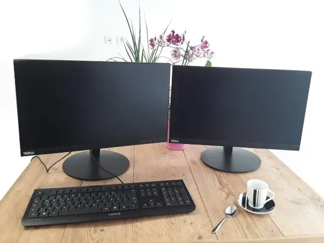 Monitor Lenovo HDMI Imagem FHD 22 Polegadas IPS - Garantia 6 meses e NFiscal - Entregamos