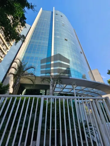 Conjunto comercial para locação com 239,89m², 4 vagas, em frente ao Pátio Paulista na Bela