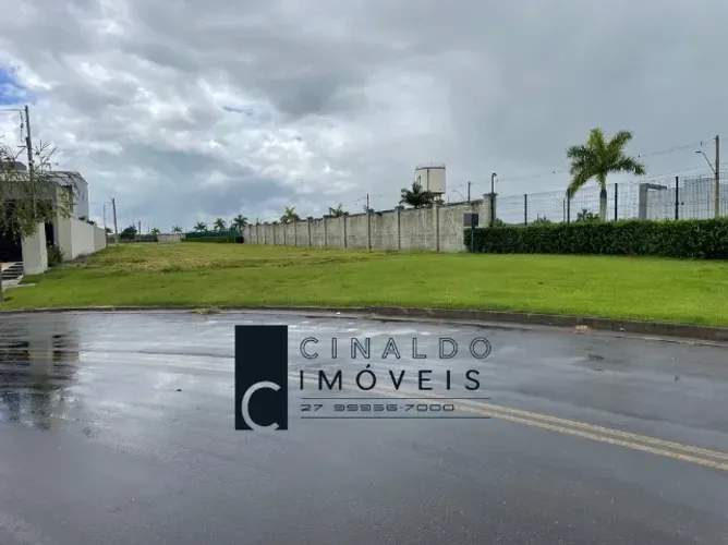 Lote de esquina à venda no Alphaville Linhares com 360m²
