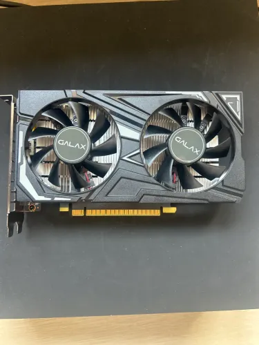 GALAX GeForce GTX 1650 usada