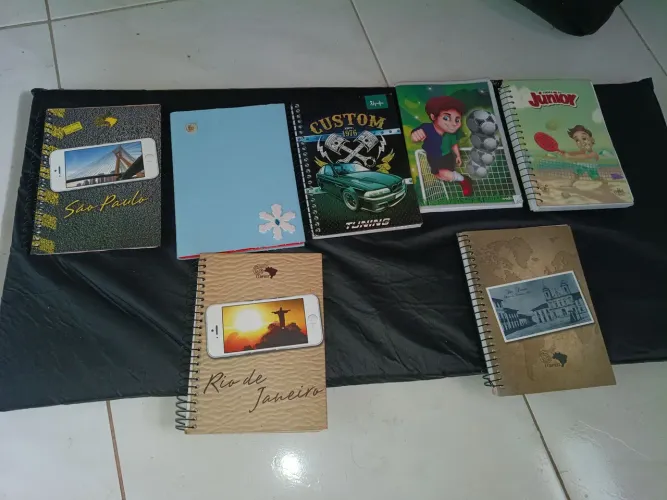 Agendas com pautas cada uma por 9 reais