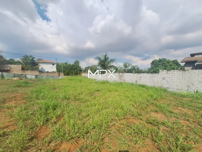 Terreno à venda no bairro Dois Córregos em Piracicaba
