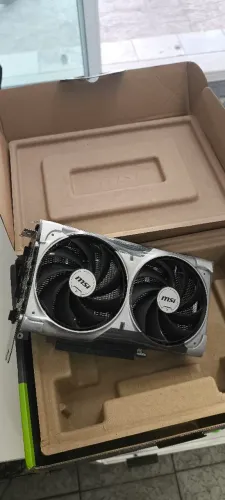 RTX 5050 8GB