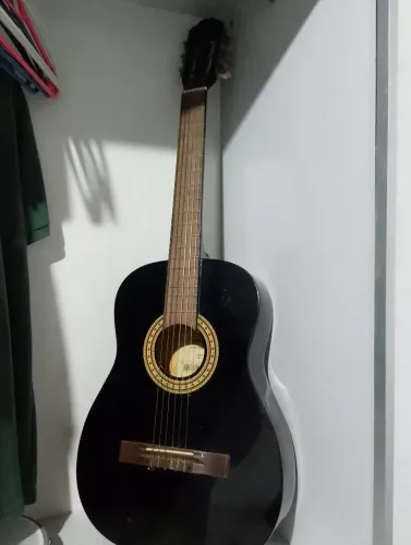 Violão Vogga pra vender logo
