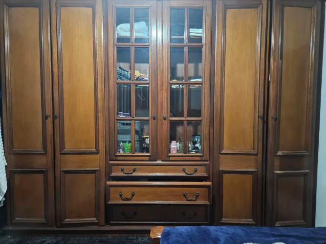 Guarda roupas retrô