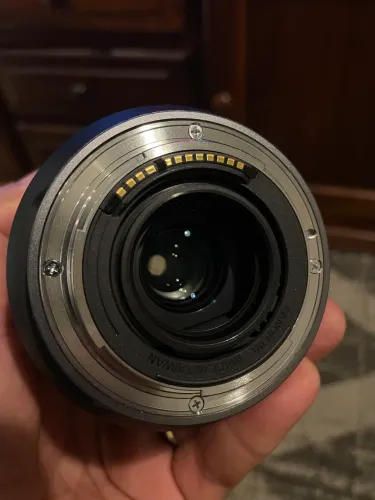 Lente Canon RF 24-240mm IS USM