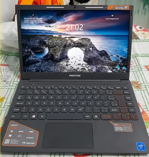 Notebook Positivo Vision C14