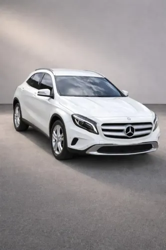 Mercedes-Benz GLA 200 Adv. 1.6/1.6 TB 16V Flex Aut. 2017