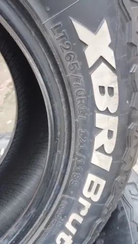Pneu 165/70 R17