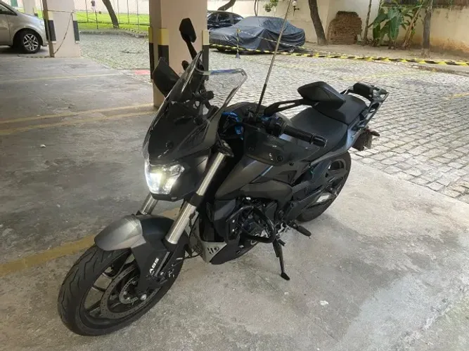 BAJAJ DOMINAR 400 Ano 2025