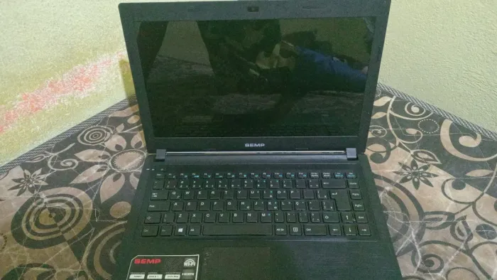 Notebook Semp toshiba