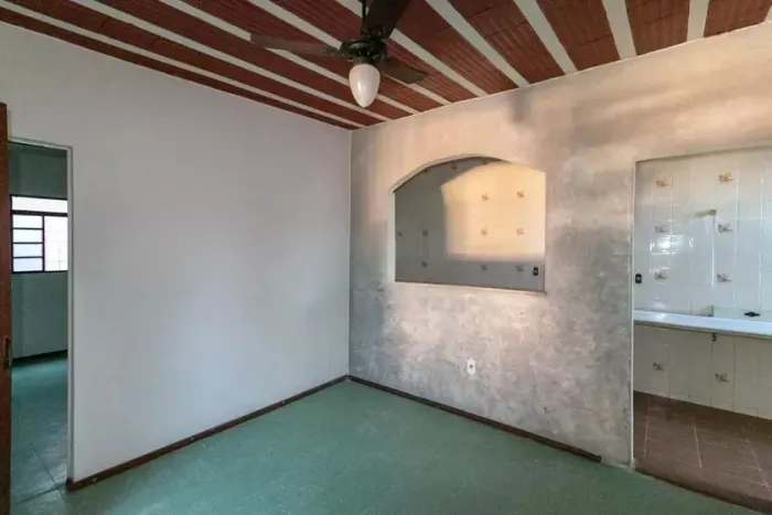 Casa à Venda - Havaí, 3 Quartos, 150 m2